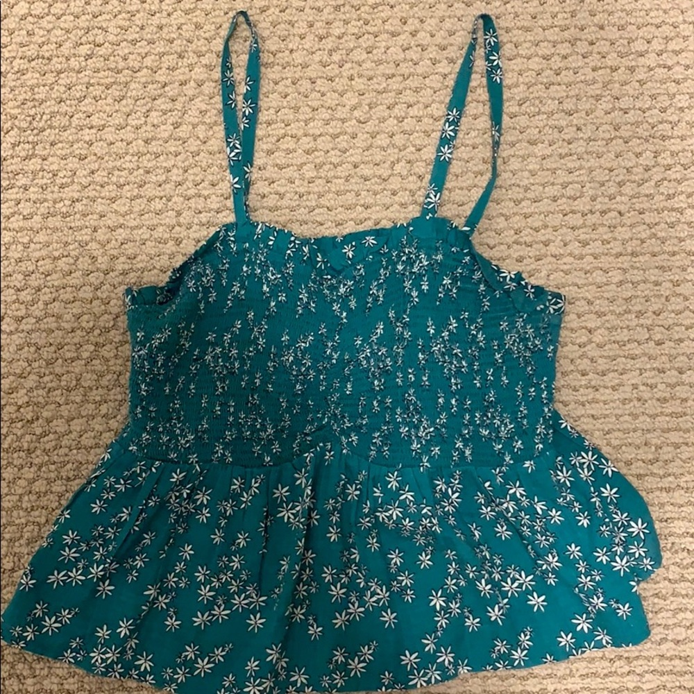 blue tank top